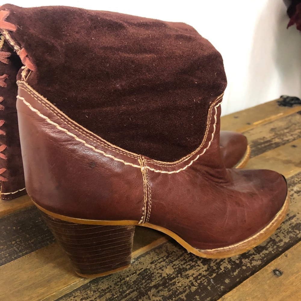 Vintage Zodiac Boots